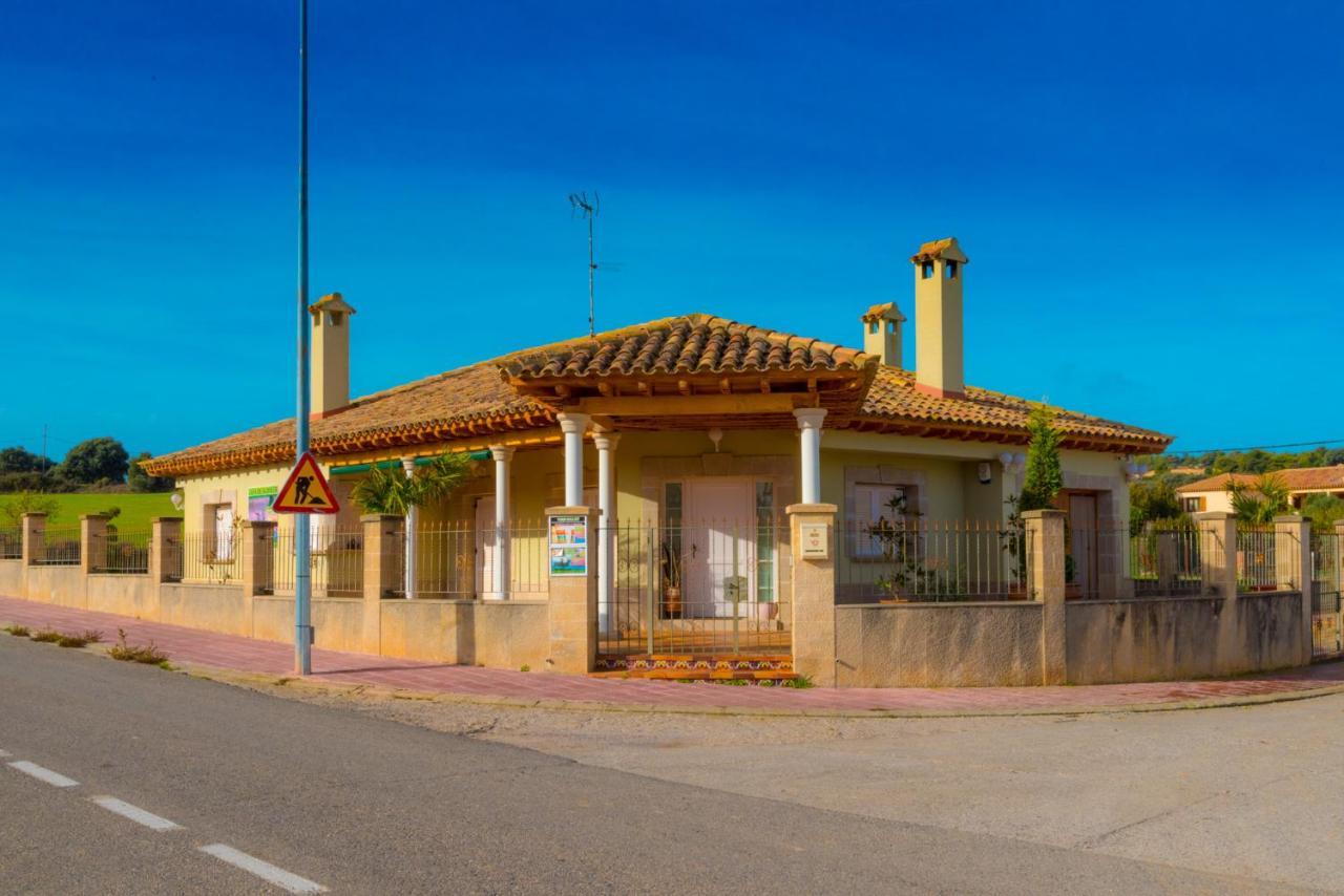 Gallart - Turistico Rural Guest House La Pobla de Cervoles Bagian luar foto